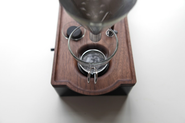 The-Barisieur-coffee-alarm-clock-4