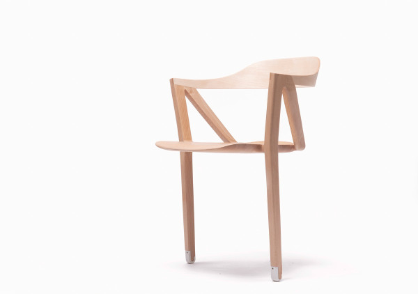 two legged inactivite chair benoit malta-2