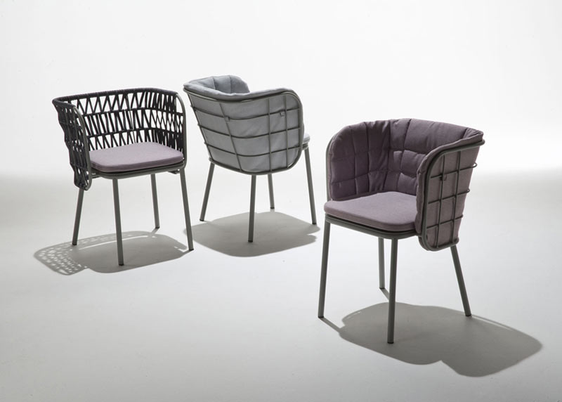 Jujube: Outdoor Seating Inspired by Graphic Design