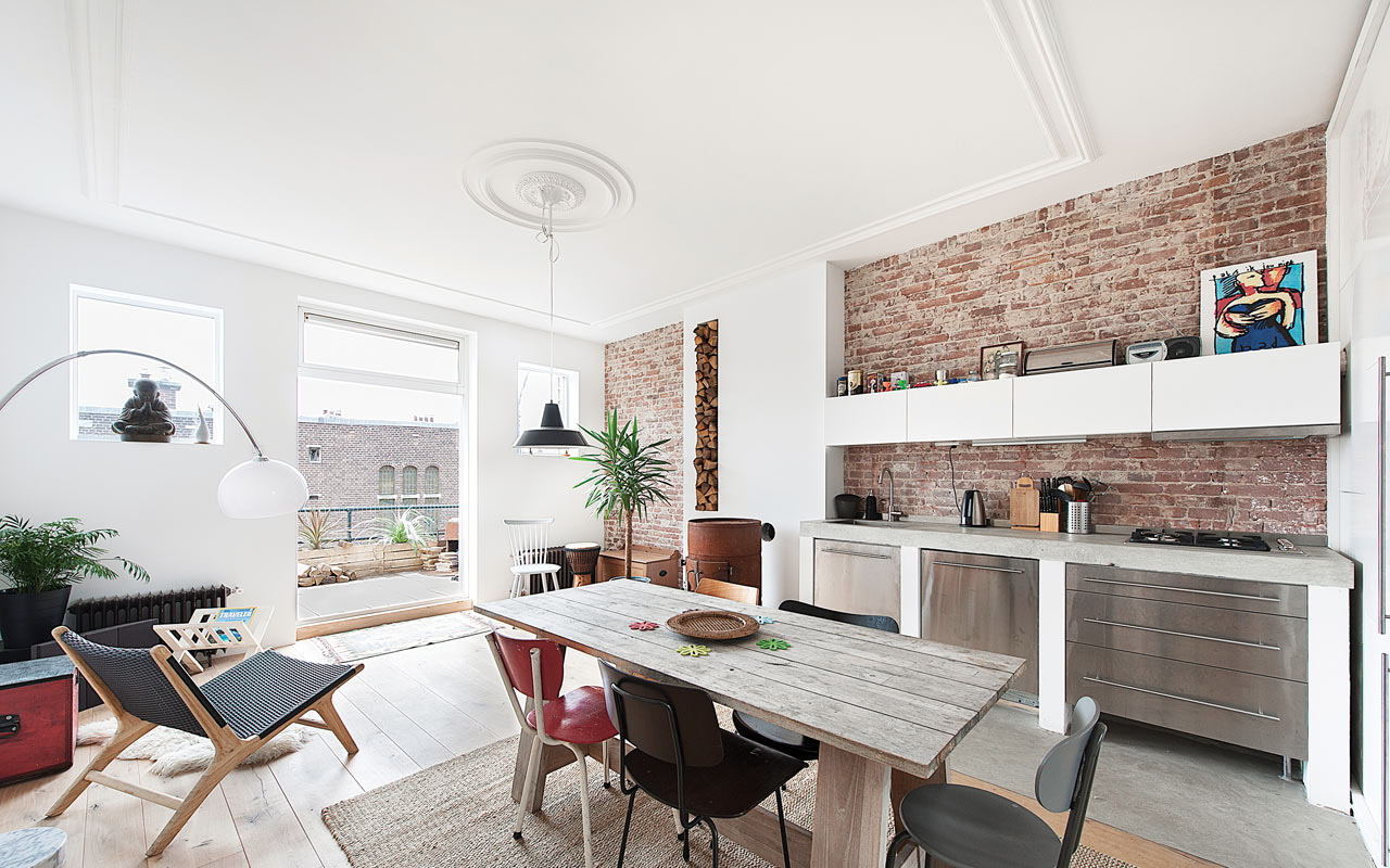 Top Floor Dutch Apartment Gets a Modern Renovation