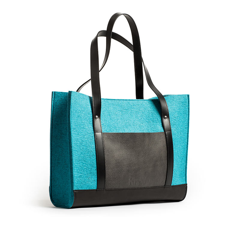 Knoll Introduces a Collection of Totes and Travel Bags