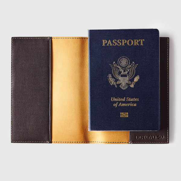 passport-wallet-octovo-leather