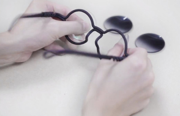 MONO-Eyewear-3D-Printed-to-fit-Your-Face-18