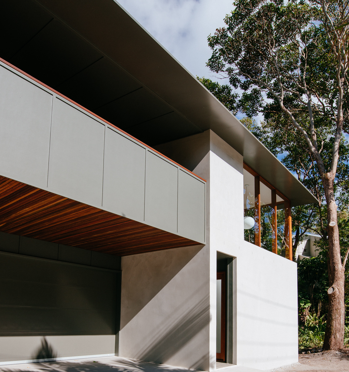 Sunshine House by Teeland Architects