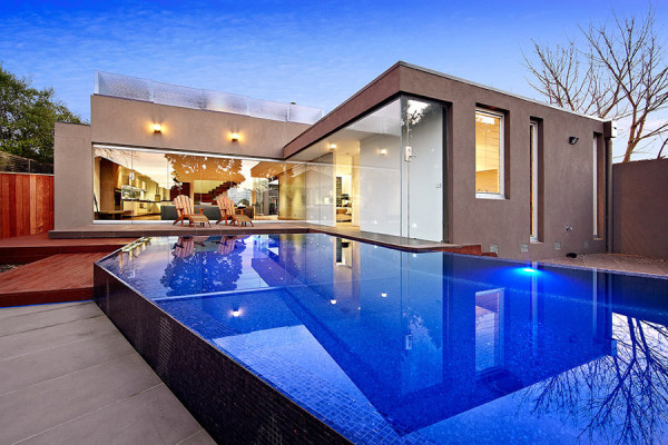 Modern Pools That Make a Splash