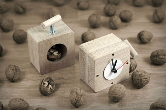 Wooden-clock-1