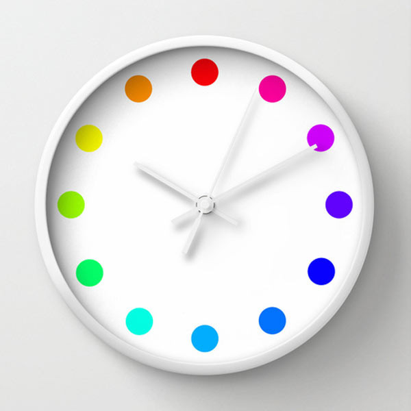 colorful-dots-wall-clock