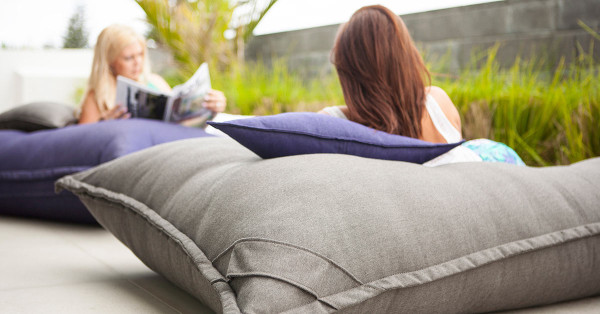 lujo-outdoor-cloud-cushion-4