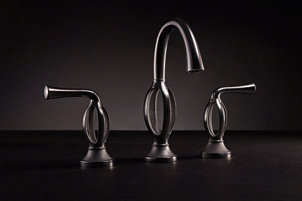 Ams_DXV_3D_faucet_three_water-2