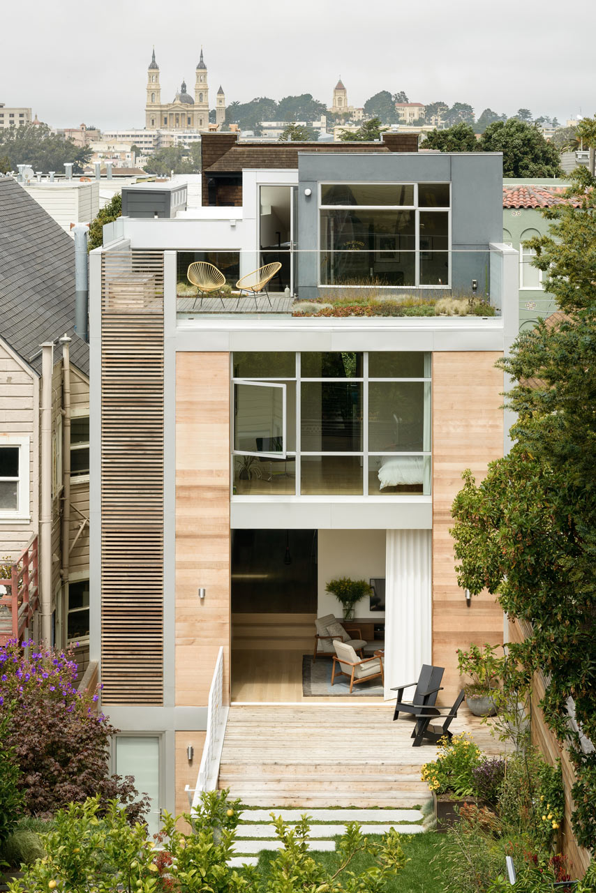 A San Francisco House for a “Work Hard, Play Hard” Lifestyle