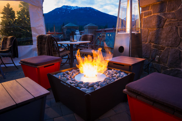 Groovebox-Outdoor-Living-12-fire