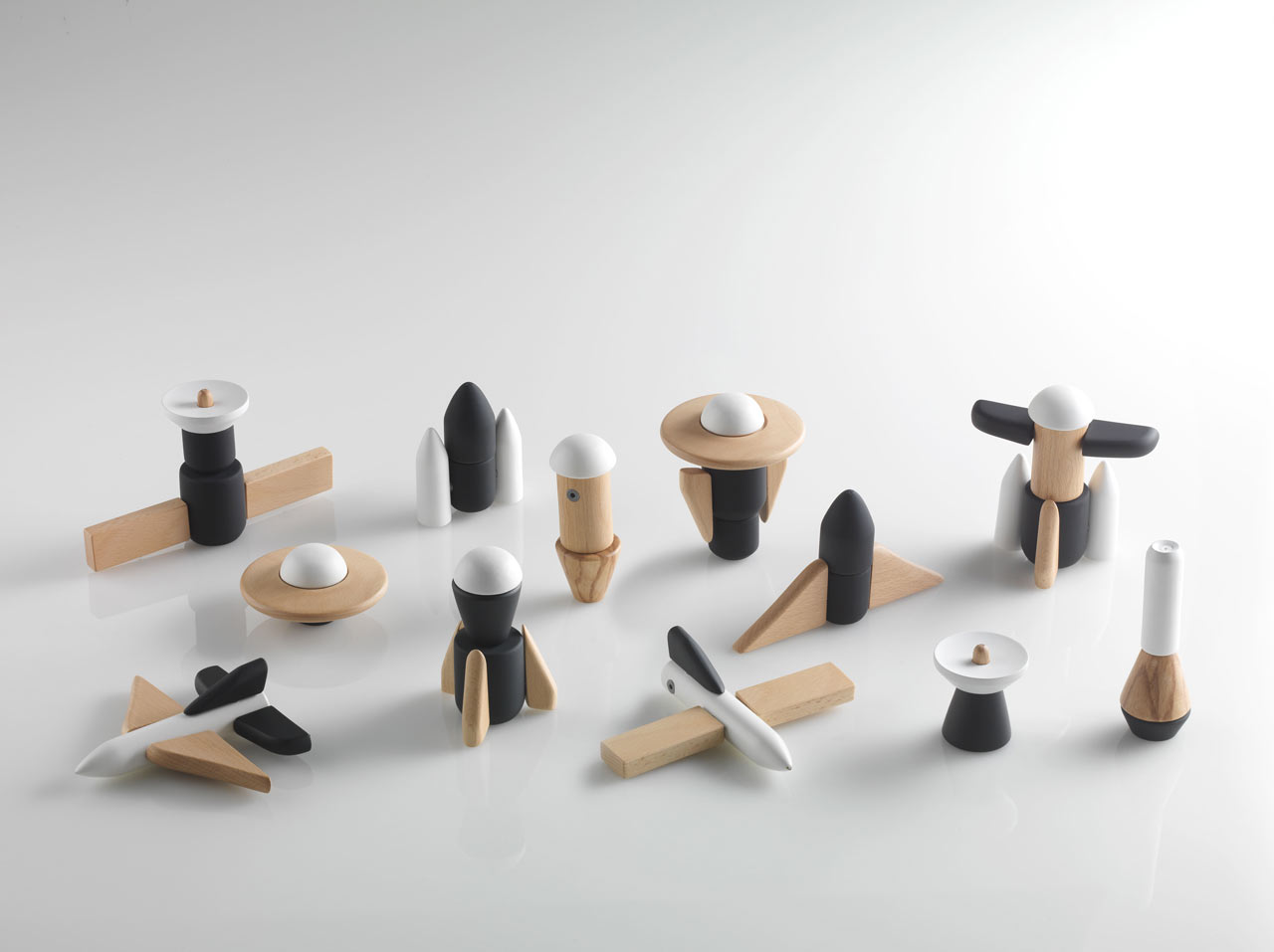 Huzi Design Launches a Space-Related Set of Magnetic Blocks