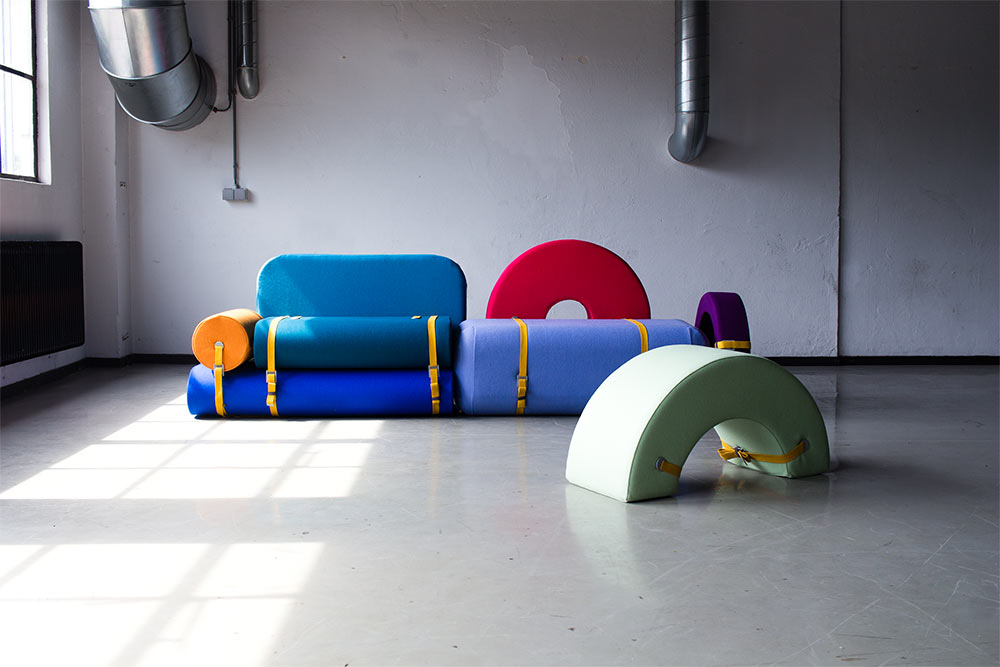 Colorful Foam Blocks to Configure Various Living Room Setups