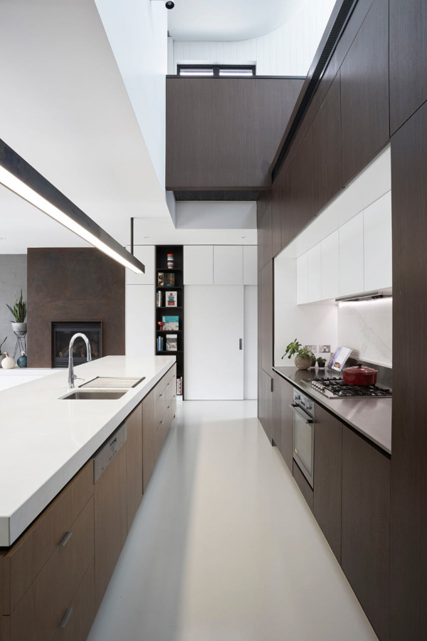 Taylor-Knights-St-Kilda-East-House-4-kitchen