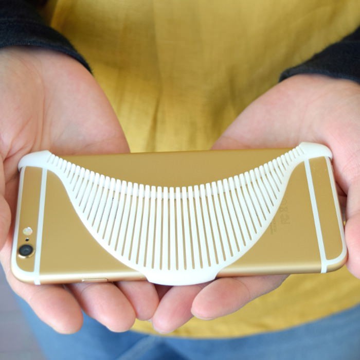 The MonoCircus Manta iPhone Case Finds Oceanic Inspiration