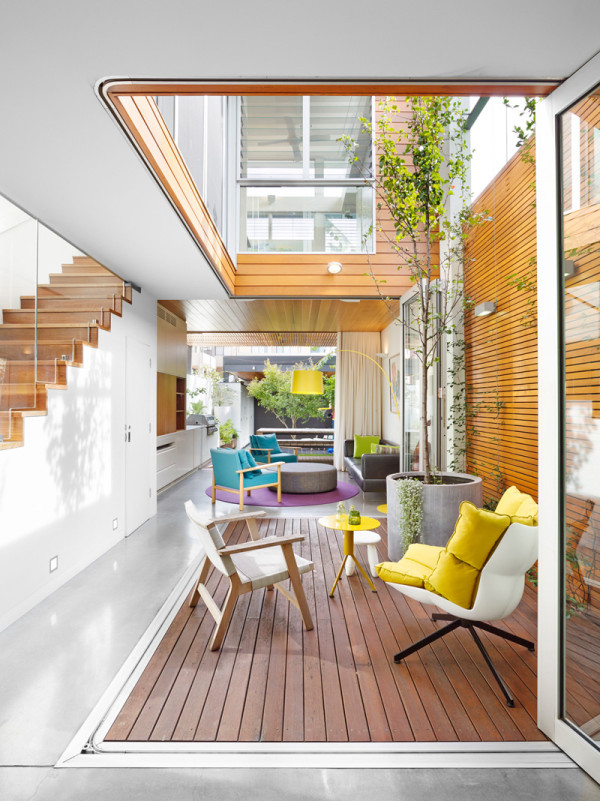 10 Modern Houses with Interior Courtyards - Design Milk