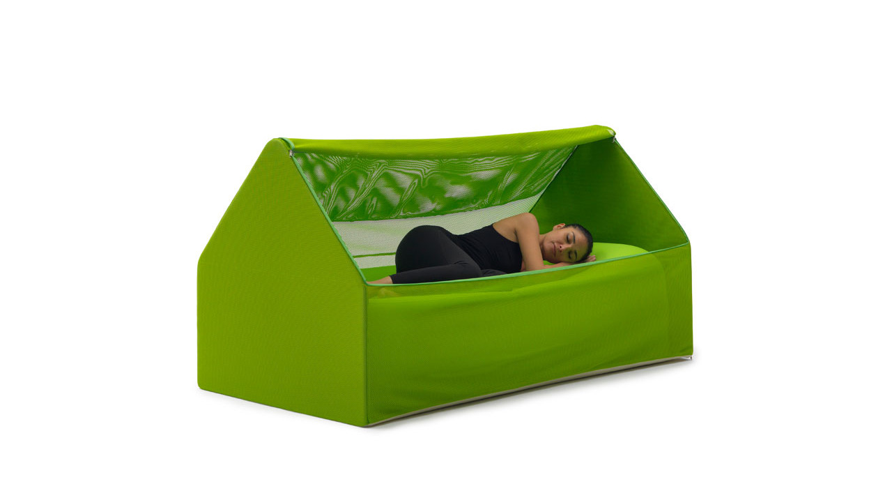 An Inflatable, House-Shaped Bed (in a Bag!) for Guests