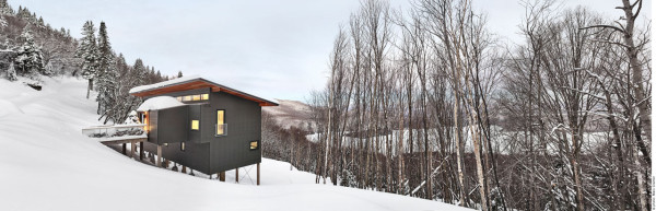 Laurentian-Ski-Chalet-RobitailleCurtis-3