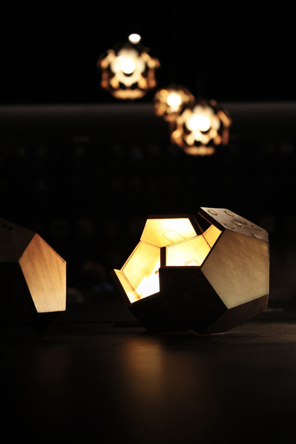 TWELVE-Lamps-Plato-Design-6