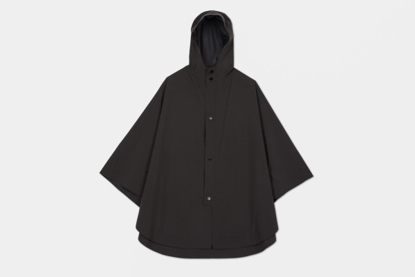 The-Arrivals-Snarkitecture-Poncho-10