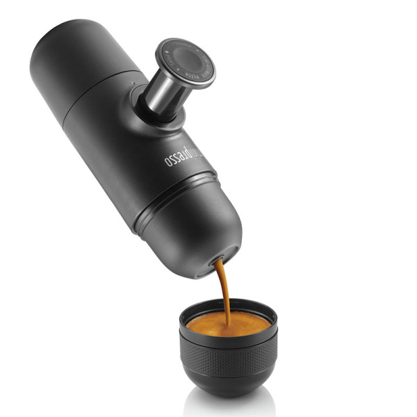 Minipresso-GR-WACACO-espresso-maker-3
