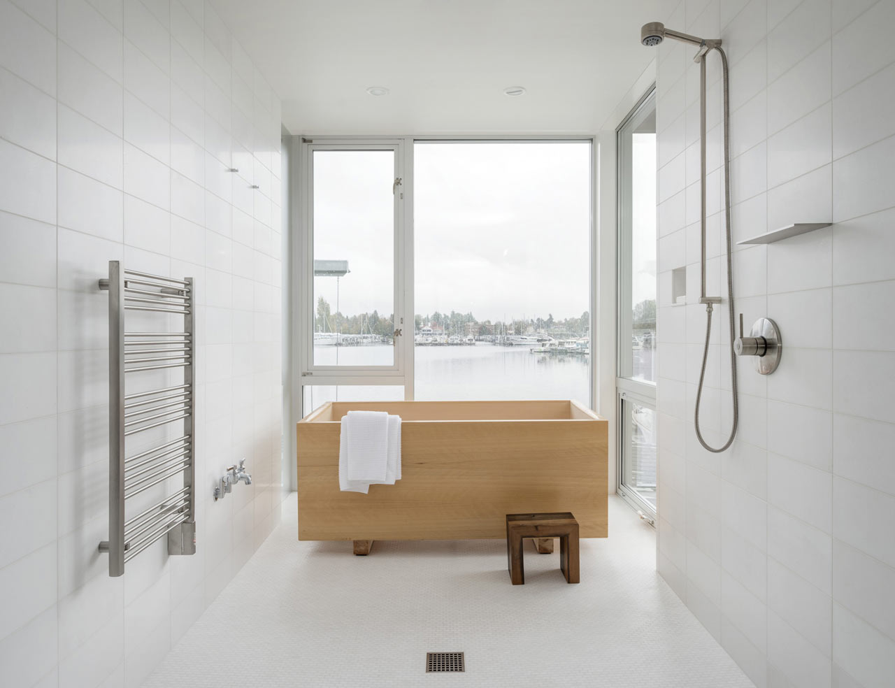 10 Minimalist Bathrooms Of Our Dreams Design Milk