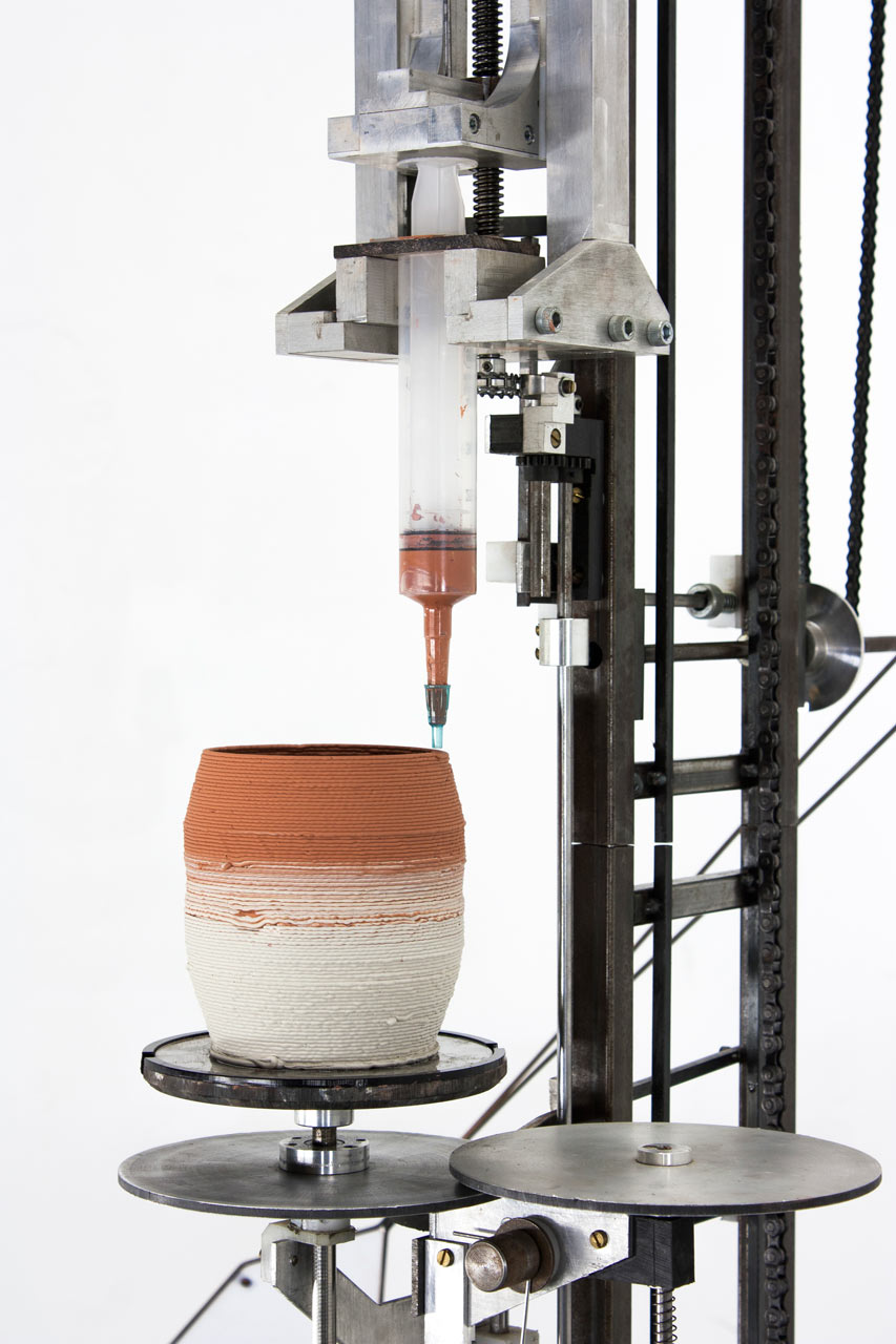 World’s First Analog 3D Printer by Daniel de Bruin