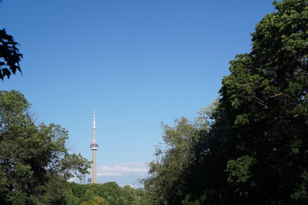 Toronto-CN-Tower-Bellwood-Trinity-Park