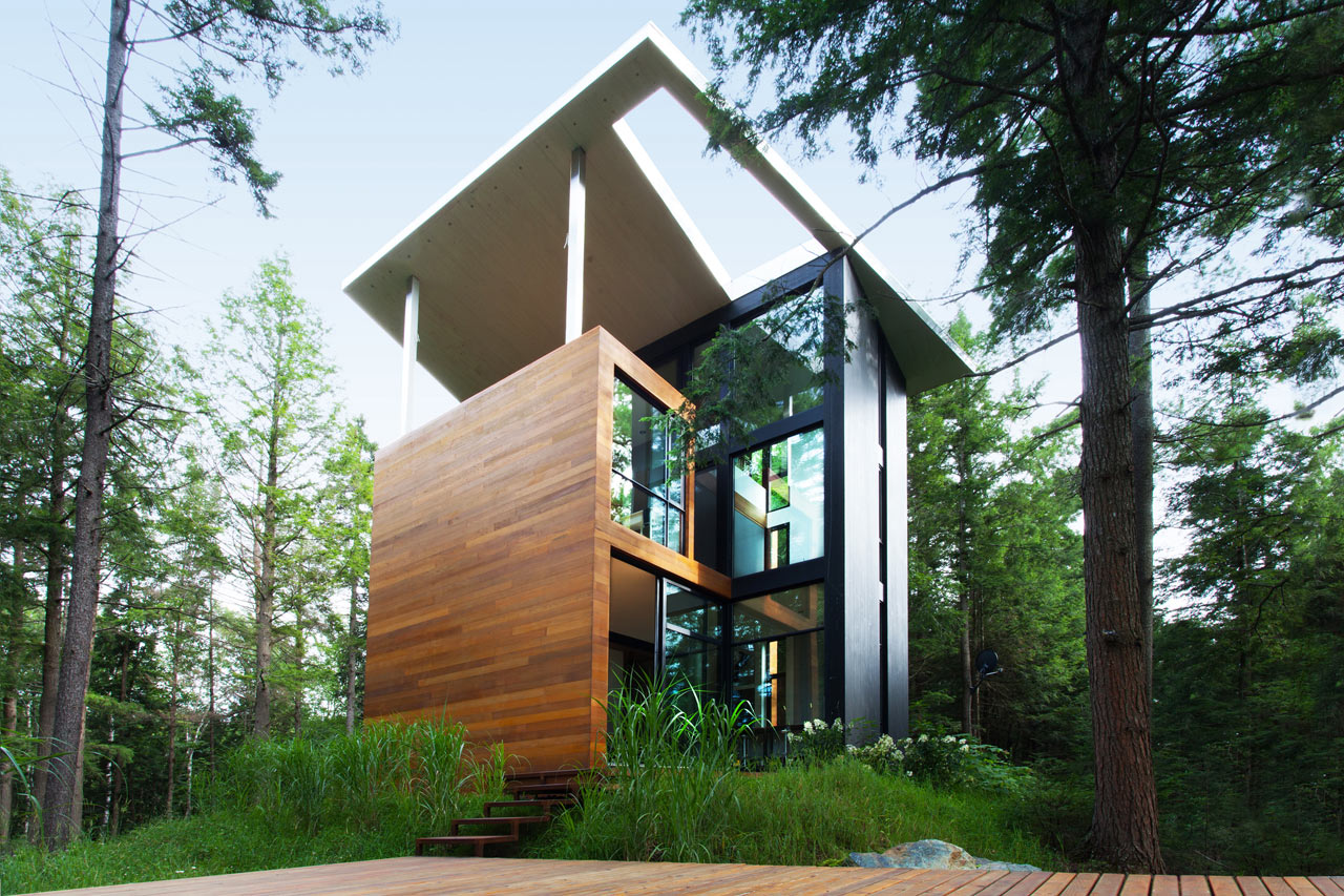 A Montreal House Designed for a Sculptor