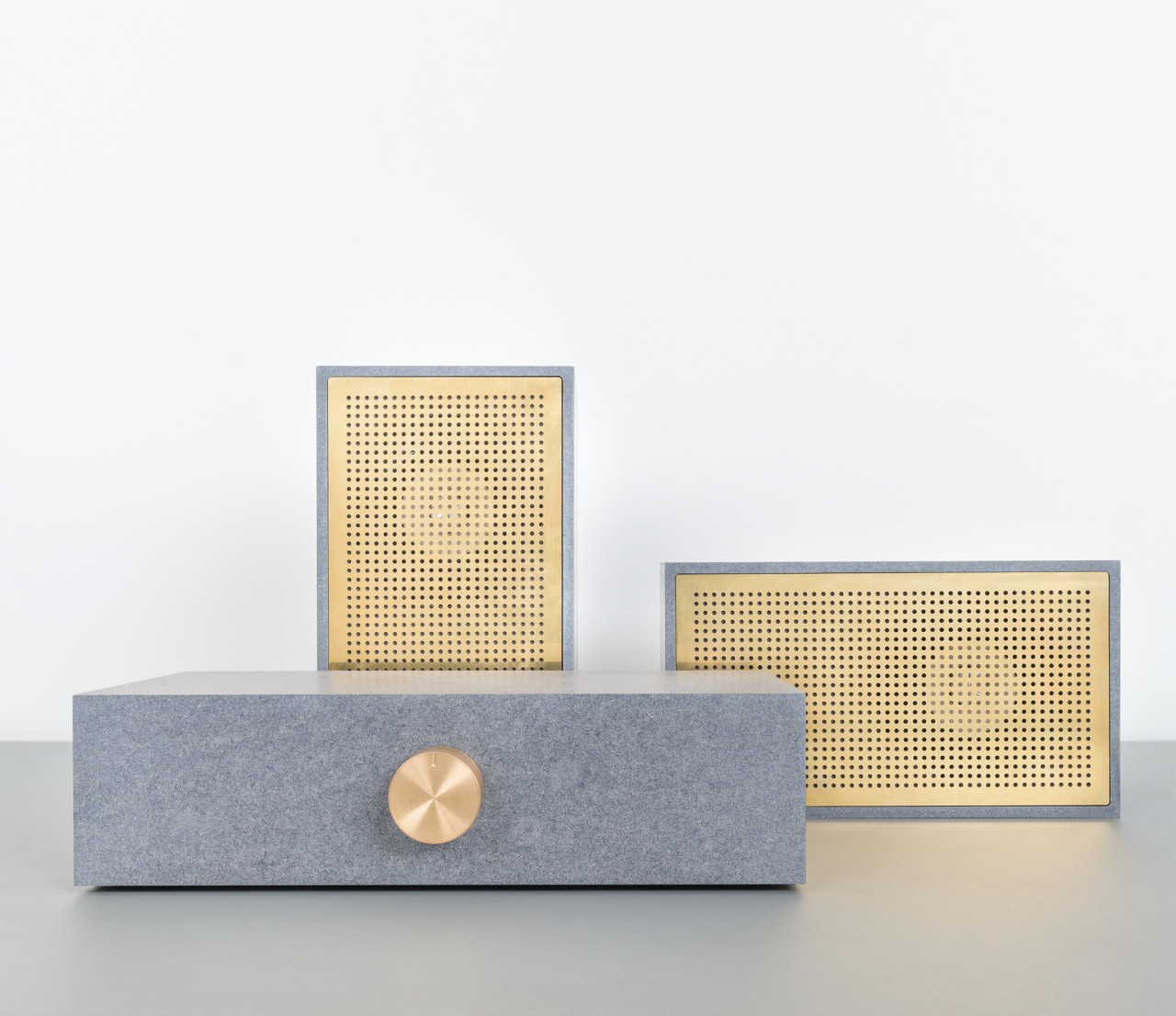 The Osloform Serpentine Stereo Is Stunningly Simple