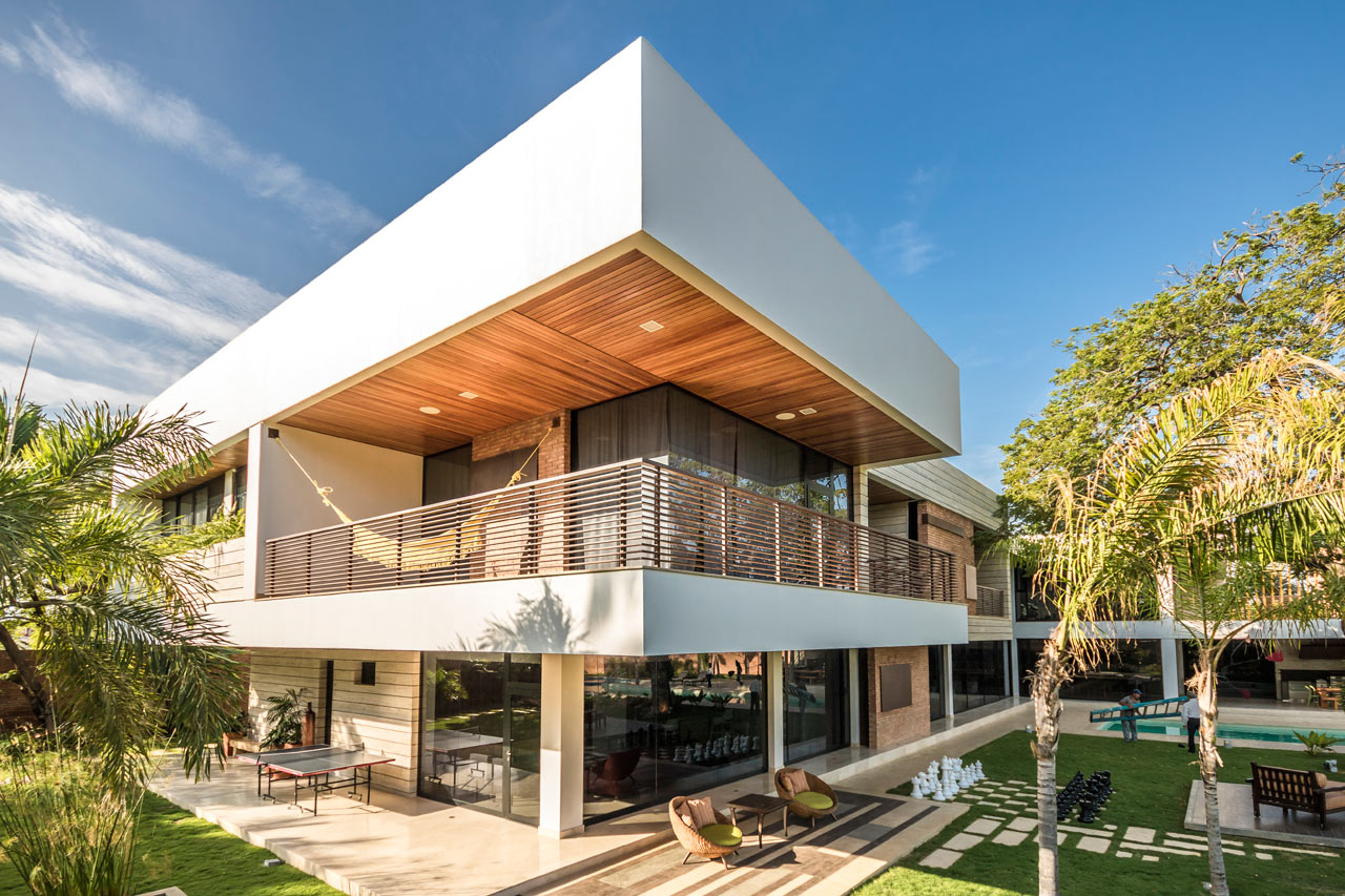 Casa LL2 by Ferrer & Zraid Arquitectos