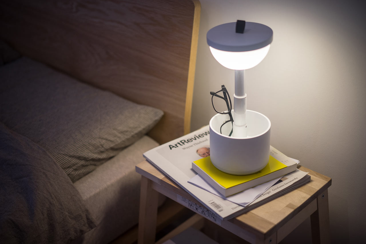 Bento: A Portable, Interactive Lamp from Yuue Design