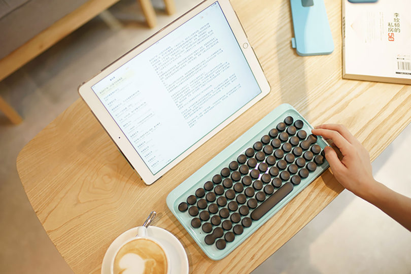 Nostalgic Lofree Keyboard Brings Back the Touch and Sound of Typewriters Design Milk