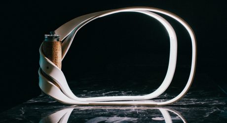 The Classic Möbius Brings a Unique Twist to Lighting