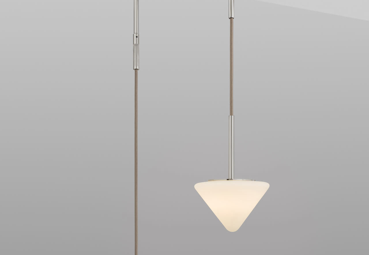 A Clever Pendant Light That Doesn’t Require Hardwiring Your Ceiling