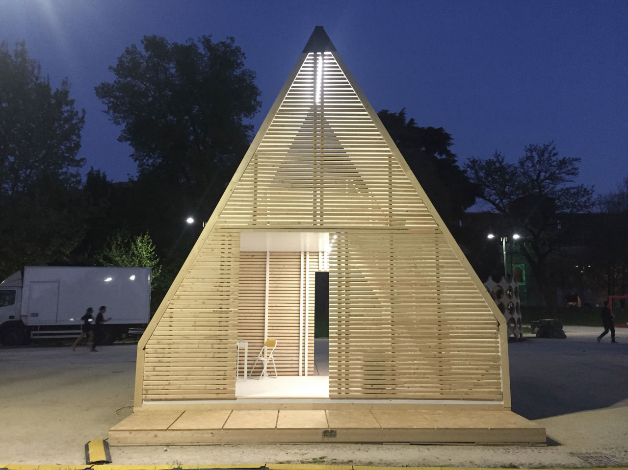 M.A.DI. Unfolds Into a Solar-Powered A-Frame In Just a Few Hours