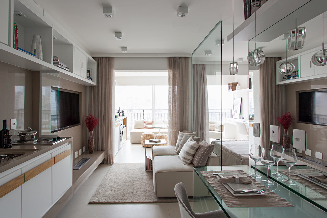 A Neutral Color Palette and Glass Elements Transform a Compact 35m2 Apartment