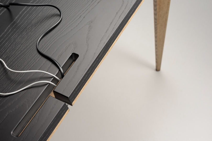 The Ollly Desk By Pavel Vetrov For Zegen Design Milk