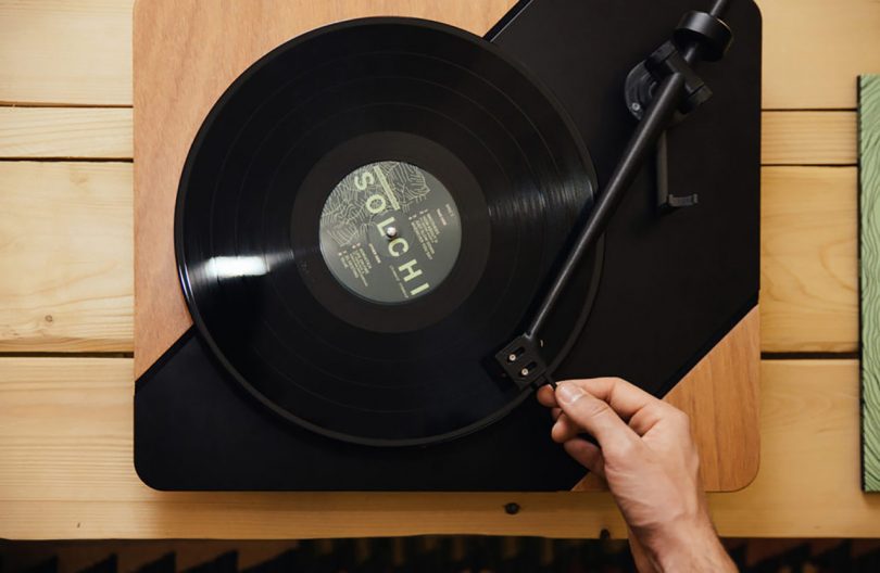 The Logigram Turntable Combines Analog Audio With 3D Printing