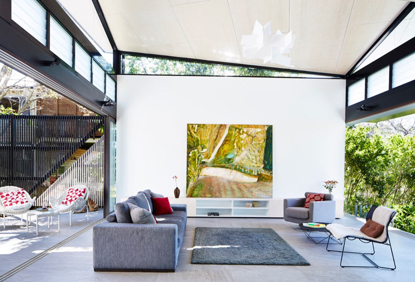 Indoor-Outdoor Living: 4 Homes That Bring the Outdoors In