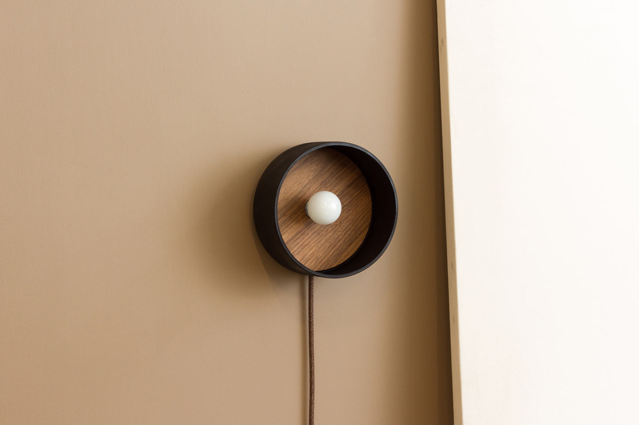 Humanhome Launches a New Plug-in Light Called the ODIS Sconce