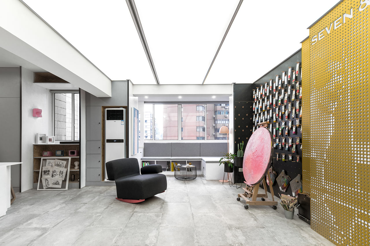 ARTLAND IN SHANGHAI: An Eclectic Apartment That Goes Outside the Box