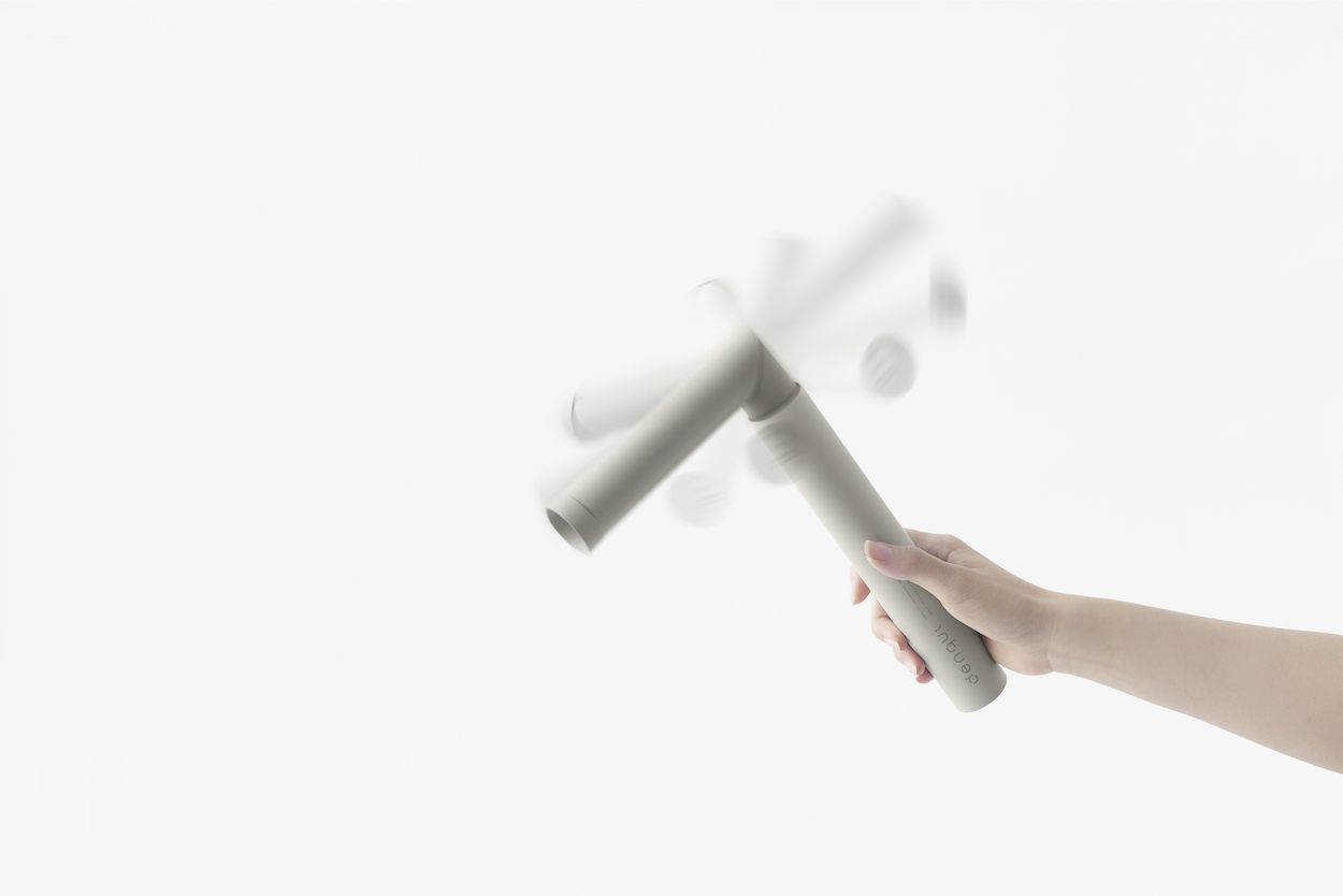 Denqul Emergency Mobile Battery by Nendo for Sugita Ace