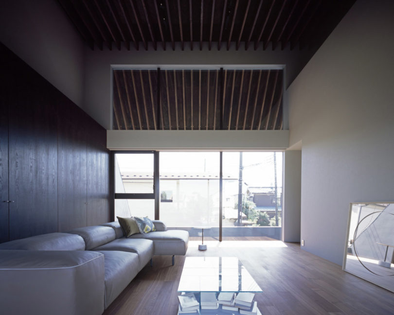 Cover Residence by APOLLO Architects & Associates