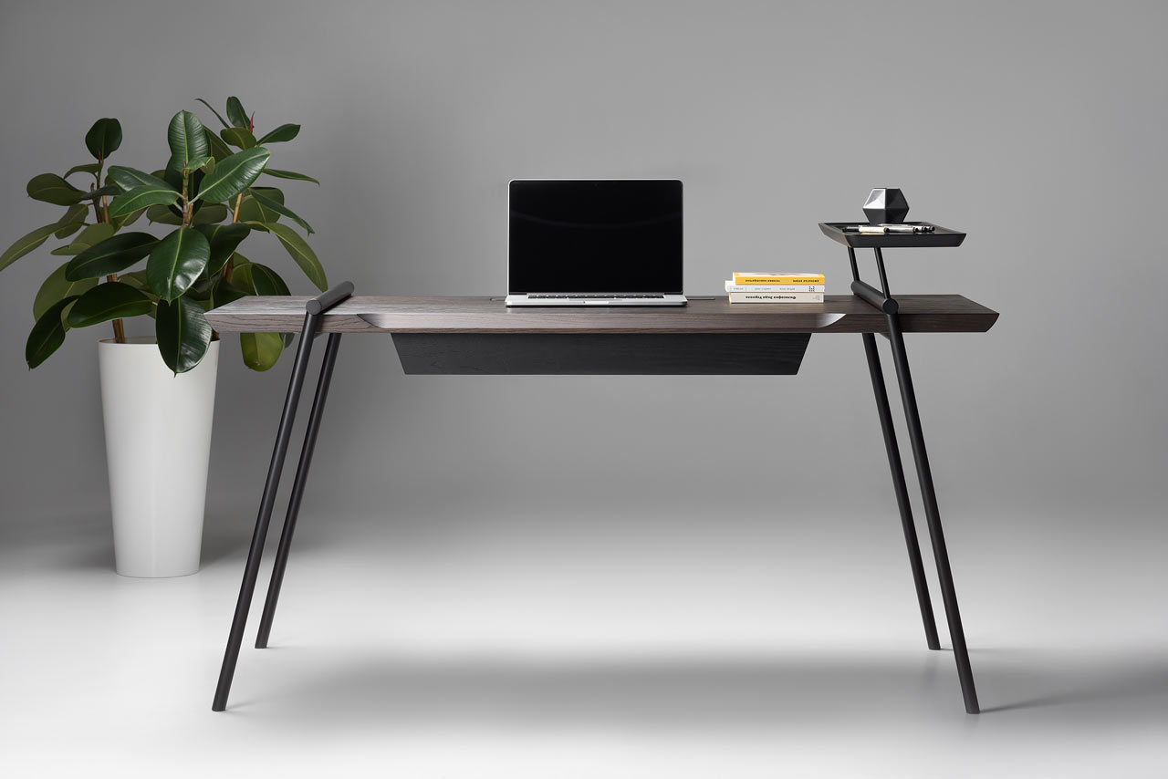 DUOO Is a Modern Writing Desk Stripped of Unnecessary Details