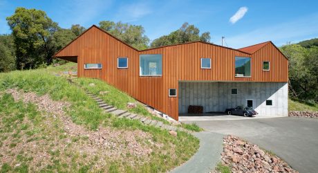 A Rusted Triple-Roof House in Sonoma, California