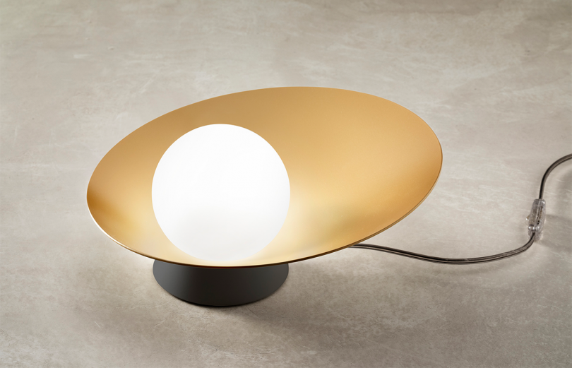 Filippo Mambretti?s Elegant Saturno Lighting Fixture