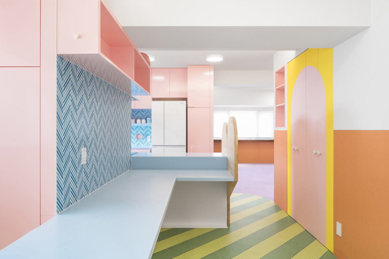 A Palette of Pastels Permeate Prolifically Within This Japanese Apartment