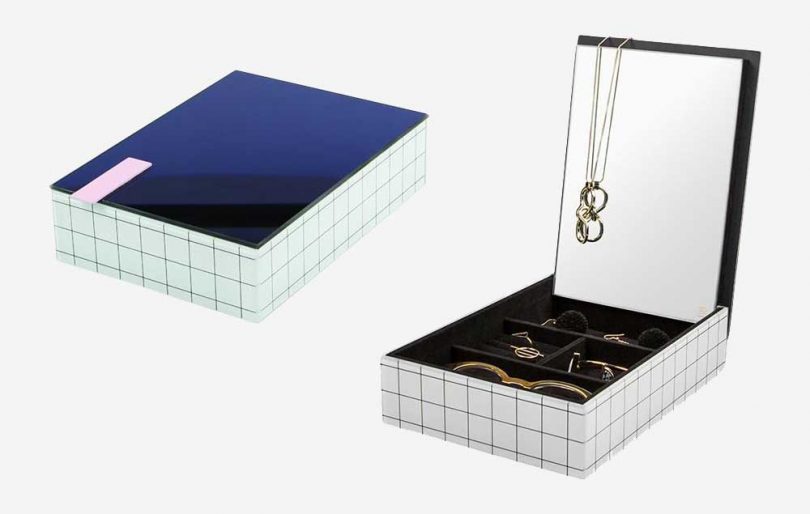 https://design-milk.com/images/2019/12/GiftGuide2019-Homeowner-DOIY-Pool-Jewelry-Box-810x514.jpg