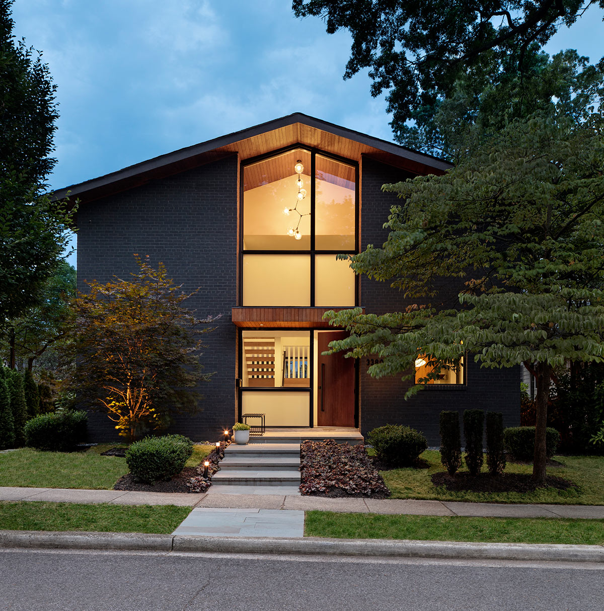 A Renovated 1962 Modernist House in Washington D.C.